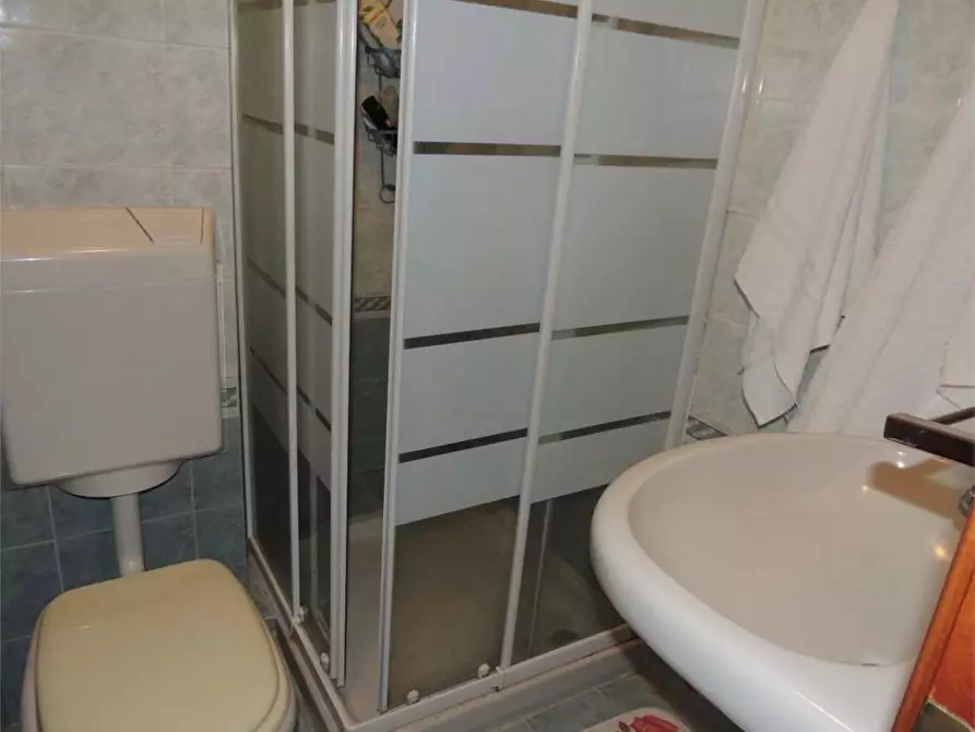Immagine 15 di Appartamento in vendita  in Via verbano 3 a Abbiategrasso