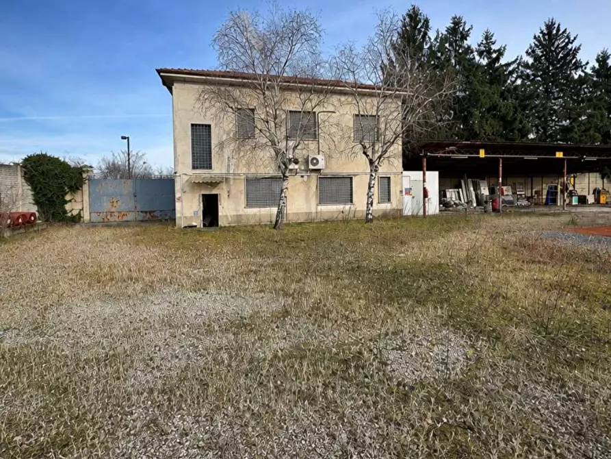 Immagine 1 di Appartamento in vendita  in Via del gregge 110 a Lonate Pozzolo
