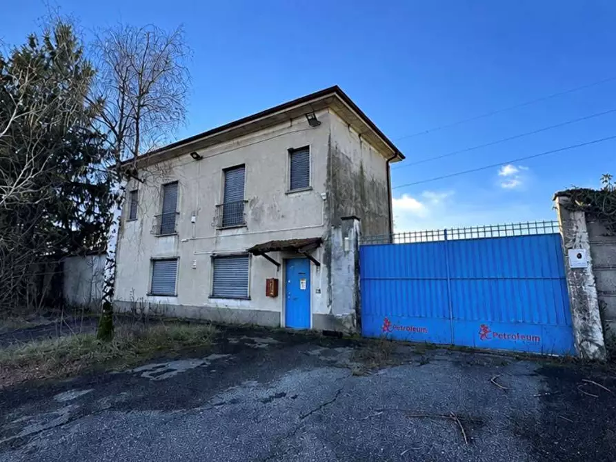 Immagine 4 di Appartamento in vendita  in Via del gregge 110 a Lonate Pozzolo