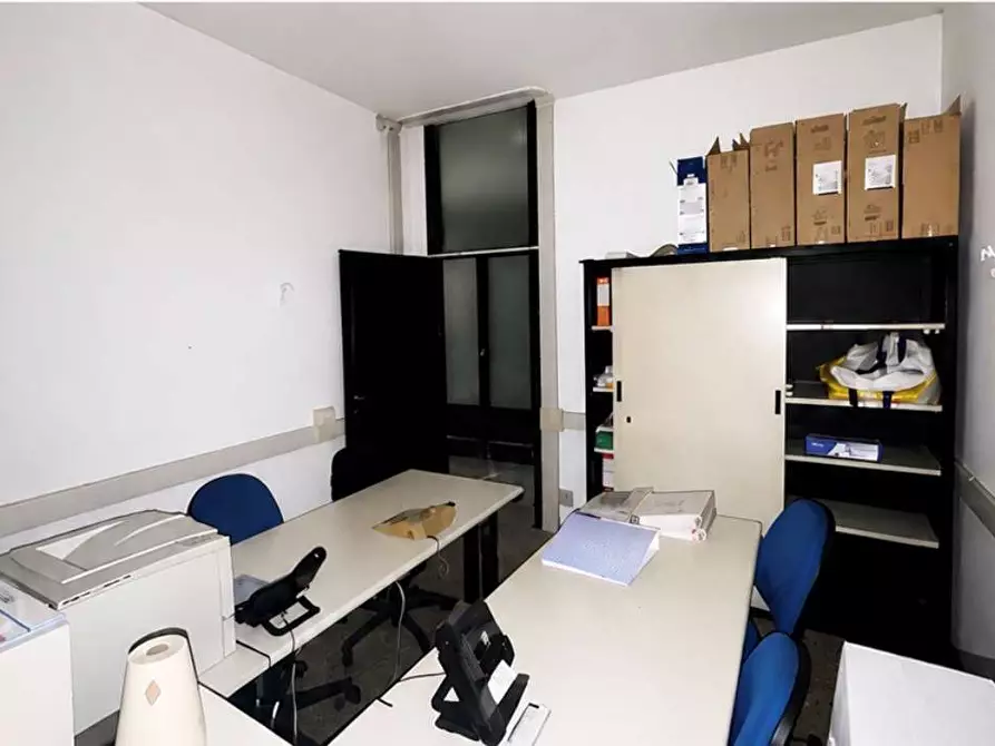 Immagine 17 di Appartamento in vendita  in Via del gregge 110 a Lonate Pozzolo