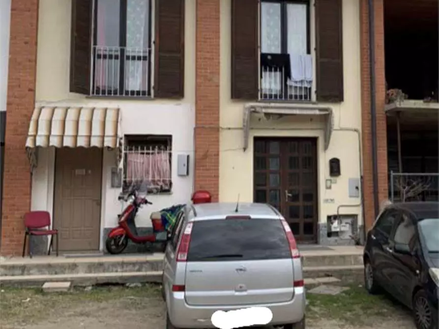 Immagine 1 di Appartamento in vendita  in Via Giuseppe Garibaldi  32 a Venegono Superiore