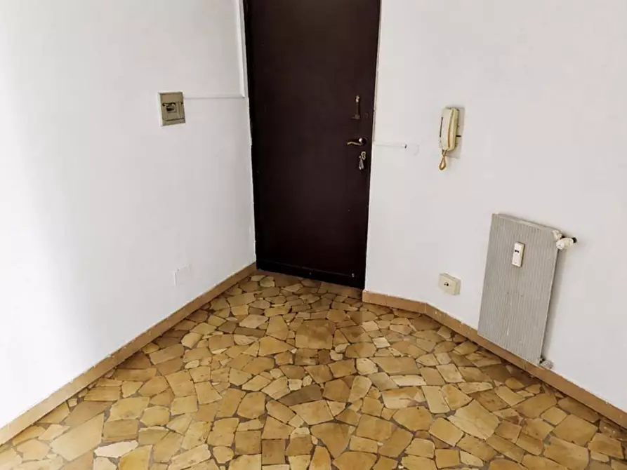 Immagine 4 di Appartamento in vendita  in Viale pasubio 9 a Legnano