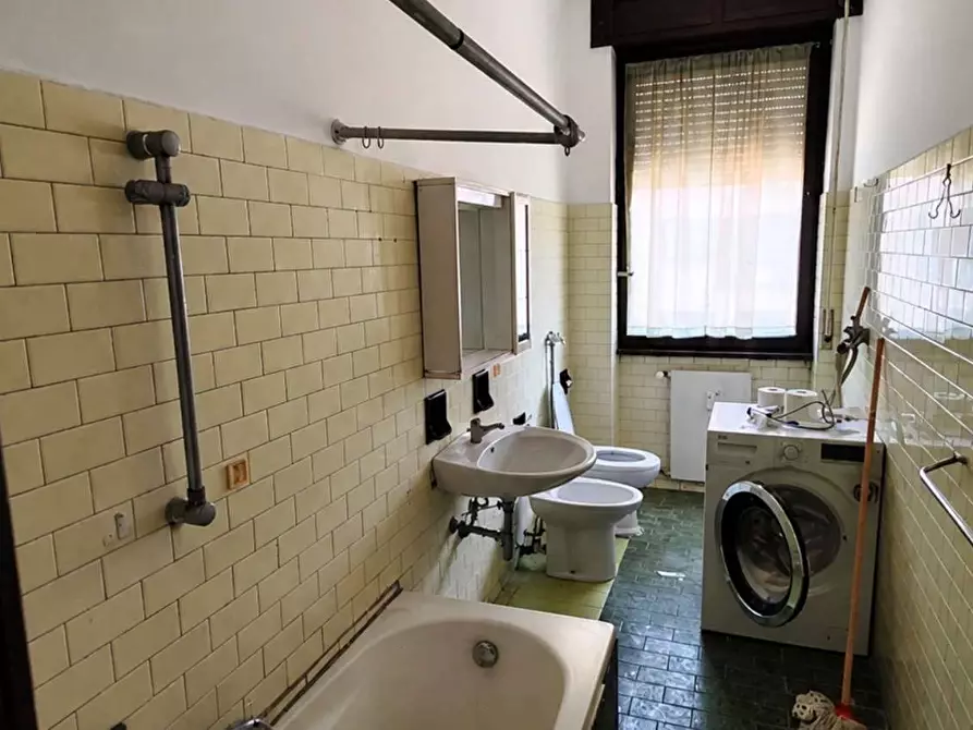 Immagine 8 di Appartamento in vendita  in Viale pasubio 9 a Legnano
