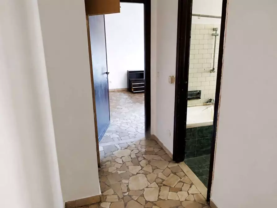 Immagine 13 di Appartamento in vendita  in Viale pasubio 9 a Legnano