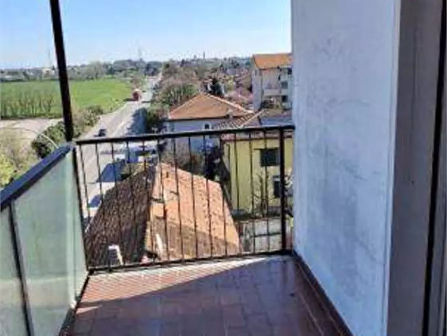 Immagine 9 di Appartamento in vendita  in Via Giacomo de Medici 66 a Magenta