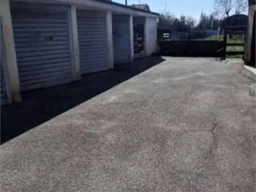 Immagine 12 di Appartamento in vendita  in Via Giacomo de Medici 66 a Magenta