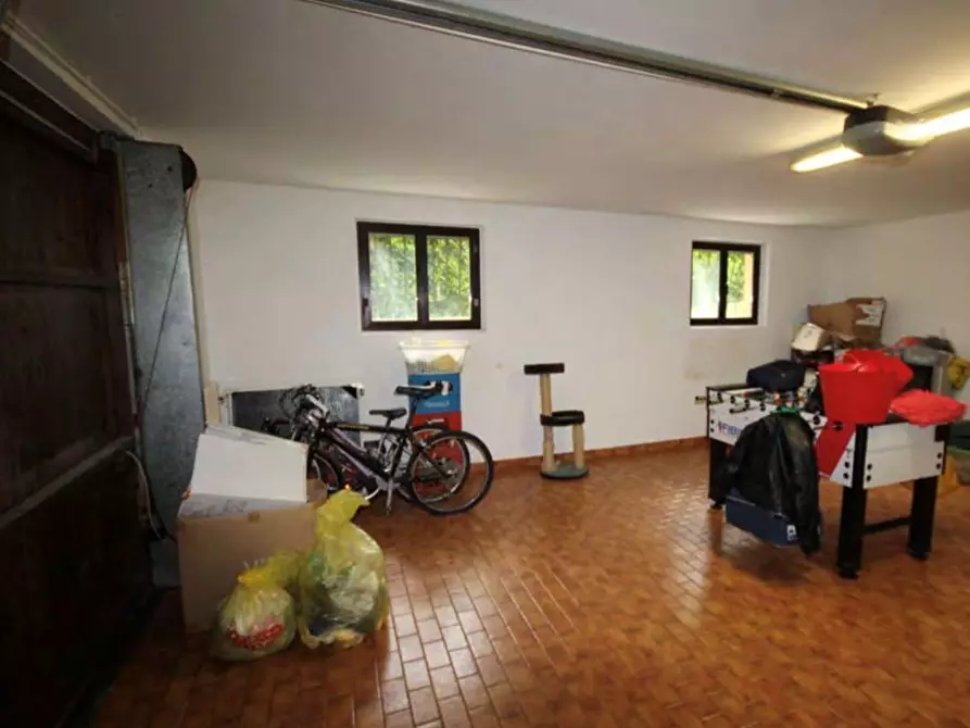 Immagine 3 di Villa in vendita  in Via G. Pascoli 37 a Cadorago