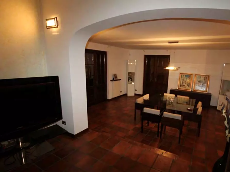 Immagine 7 di Villa in vendita  in Via G. Pascoli 37 a Cadorago