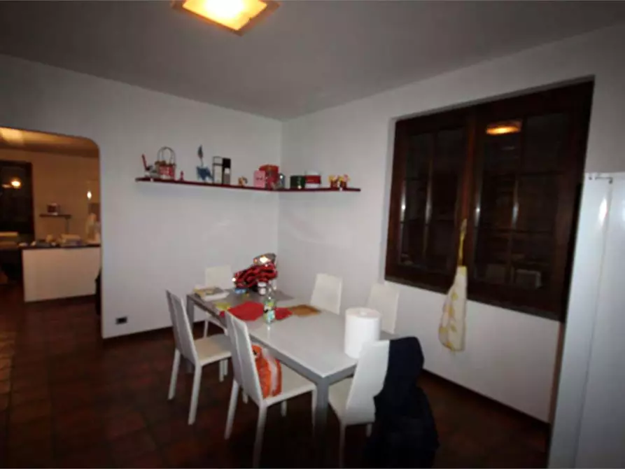 Immagine 8 di Villa in vendita  in Via G. Pascoli 37 a Cadorago