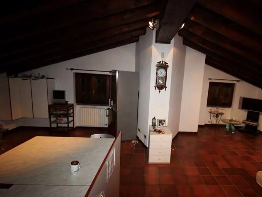 Immagine 11 di Villa in vendita  in Via G. Pascoli 37 a Cadorago