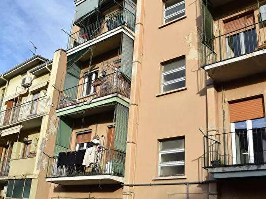 Immagine 2 di Appartamento in vendita  in Via carlo morbio 8 a Novara