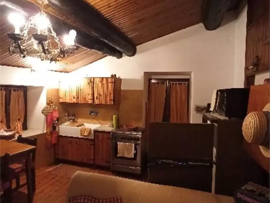 Immagine 7 di Appartamento in vendita  in Via oro 10 a Roncobello