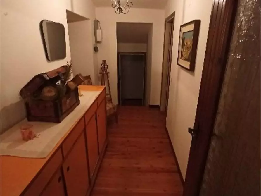 Immagine 8 di Appartamento in vendita  in Via oro 10 a Roncobello