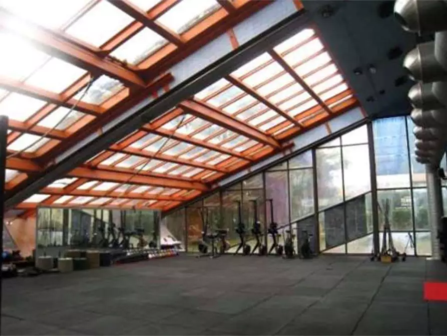 Immagine 17 di Negozio in vendita  in Via Gaetano Previati  9 a Induno Olona