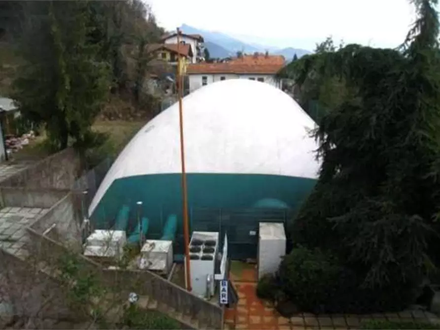 Immagine 102 di Negozio in vendita  in Via Gaetano Previati  9 a Induno Olona