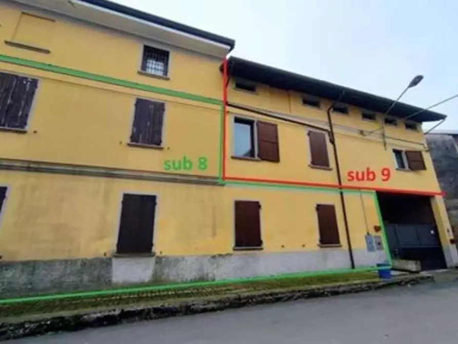 Immagine 1 di Appartamento in vendita  in Via Croce a Cerano