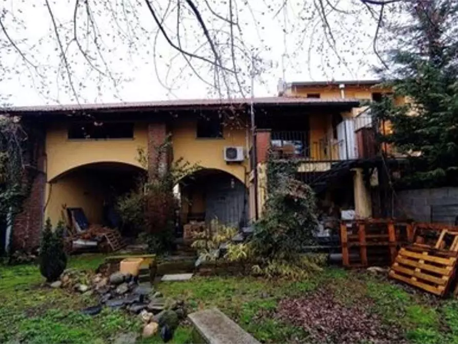 Immagine 3 di Appartamento in vendita  in Via Croce a Cerano
