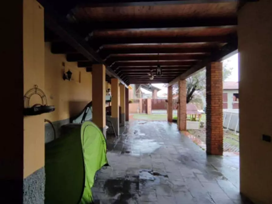 Immagine 5 di Appartamento in vendita  in Via Croce a Cerano