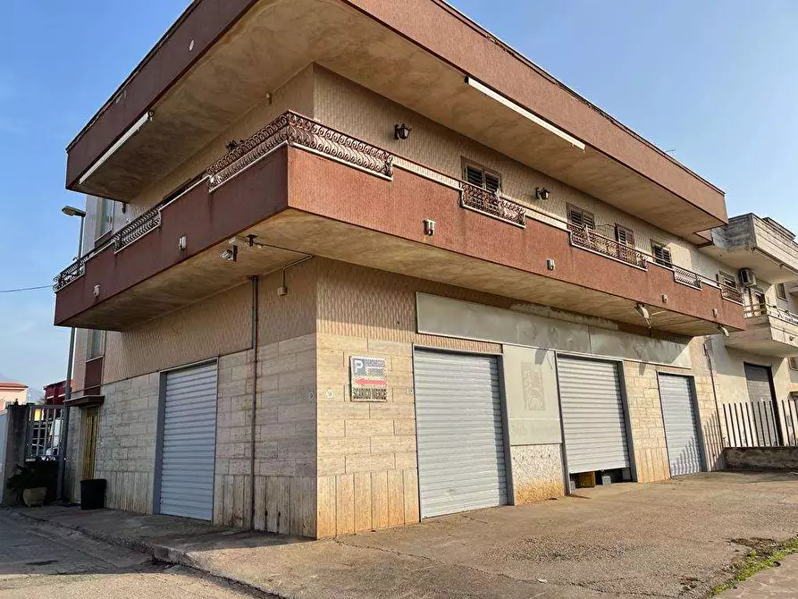 Immagine 6 di Magazzino in affitto  in Via Provinciale, 79 a Mondragone