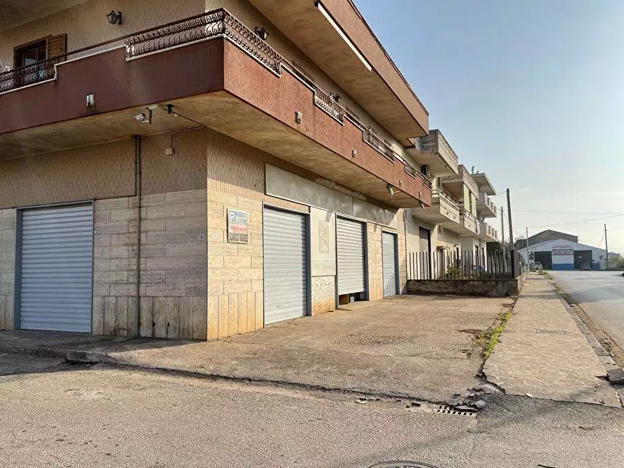 Immagine 9 di Magazzino in affitto  in Via Provinciale, 79 a Mondragone