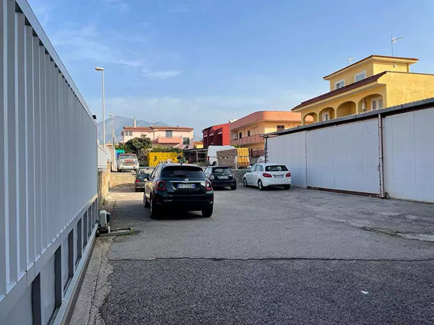 Immagine 16 di Magazzino in affitto  in Via Provinciale, 79 a Mondragone