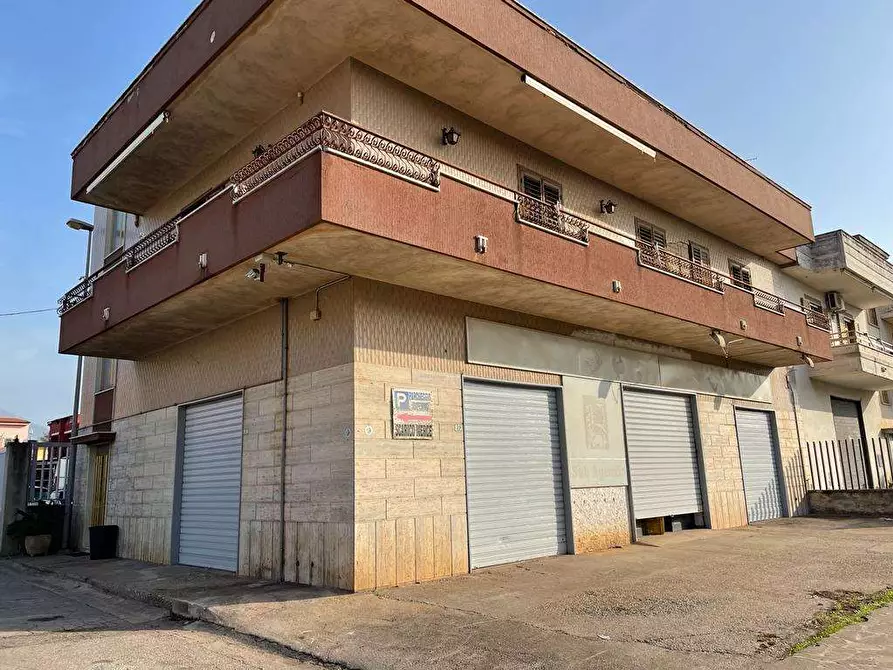 Immagine 15 di Magazzino in affitto  in Via Provinciale, 79 a Mondragone