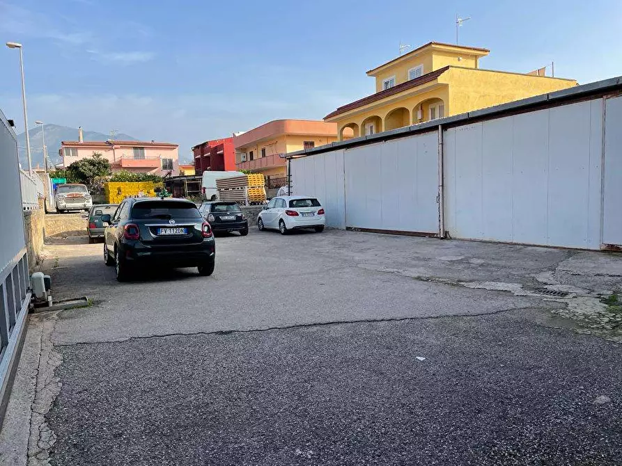 Immagine 4 di Capannone industriale in affitto  in Via Provinciale 79 a Mondragone
