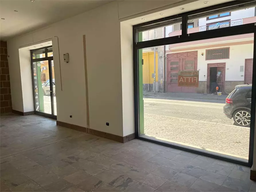 Immagine 26 di Magazzino in affitto  in Via Venezia a Mondragone