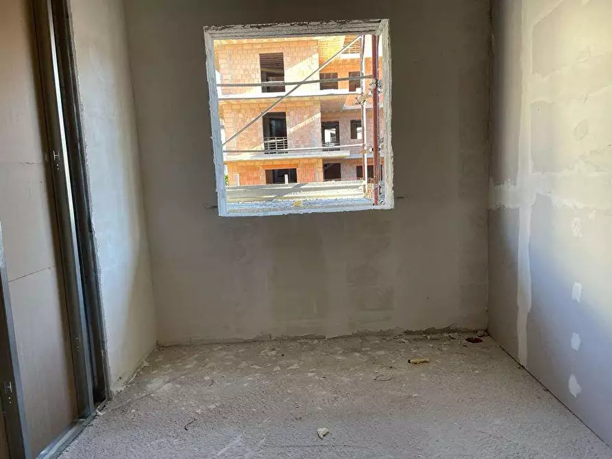 Immagine 8 di Appartamento in affitto  in Via R.Fucini  a Mondragone