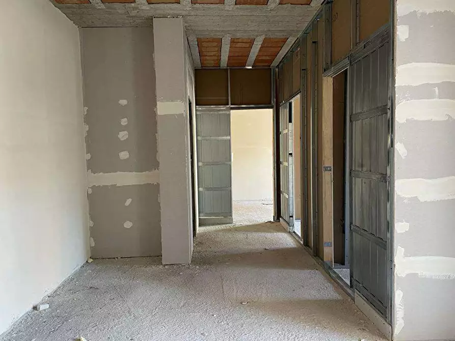 Immagine 9 di Appartamento in affitto  in Via R.Fucini  a Mondragone