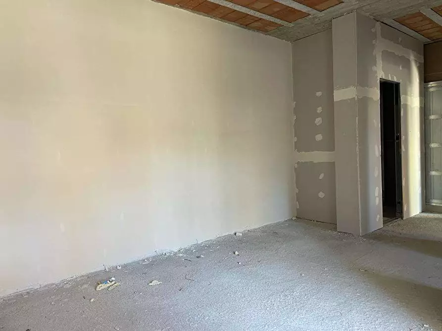 Immagine 1 di Appartamento in affitto  in Via R.Fucini  a Mondragone