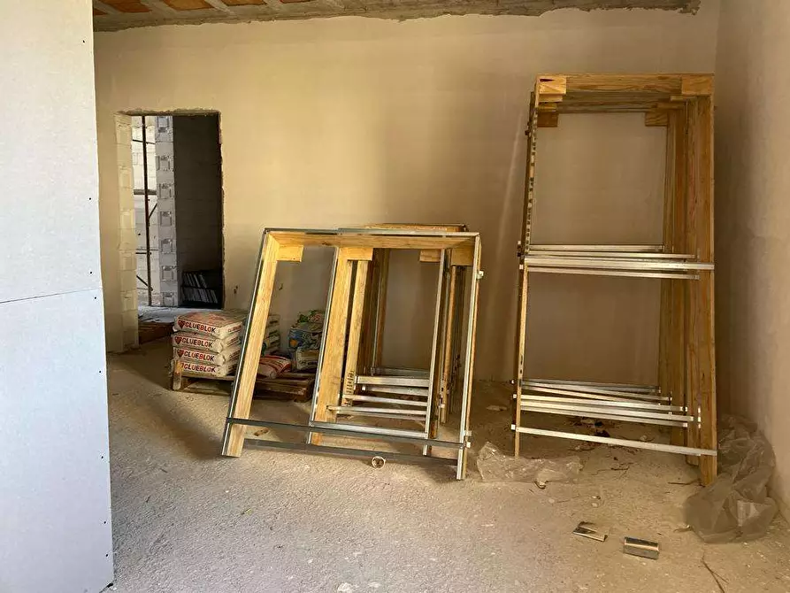 Immagine 14 di Appartamento in affitto  in Via R.Fucini  a Mondragone