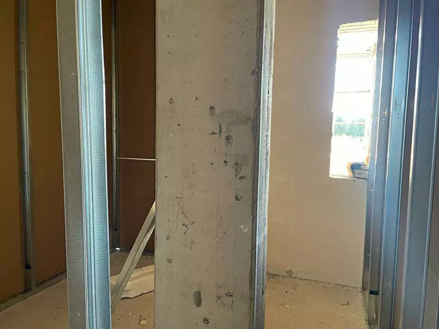 Immagine 21 di Appartamento in affitto  in Via R.Fucini  a Mondragone