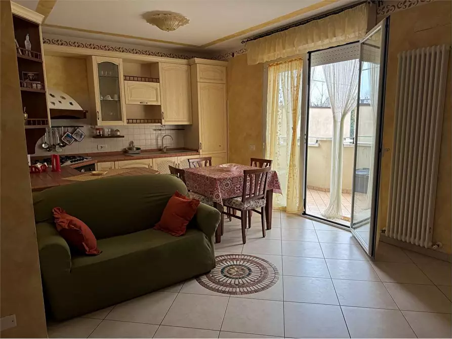 Immagine 15 di Appartamento in affitto  in Via Milano  26 a Cattolica