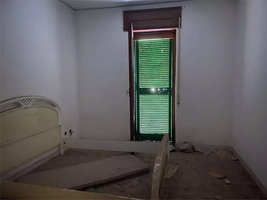 Immagine 4 di Appartamento in vendita  in Via Como  64 a Mondragone