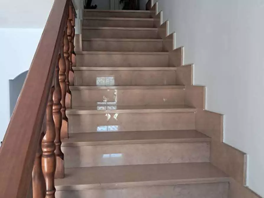 Immagine 14 di Villa in vendita  in Via Delle Armi Bianche a Sparanise