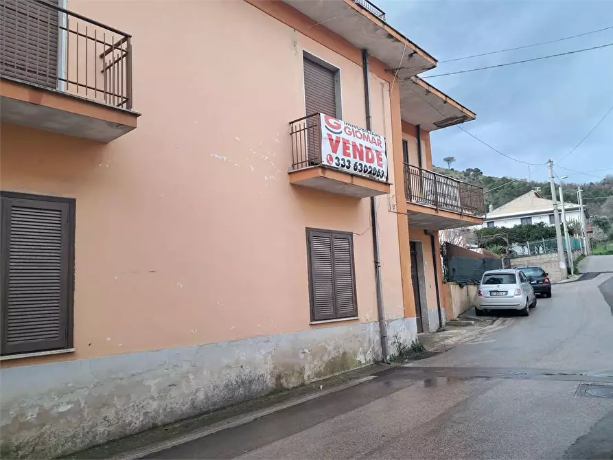 Immagine 29 di Stabile in vendita  a Sparanise