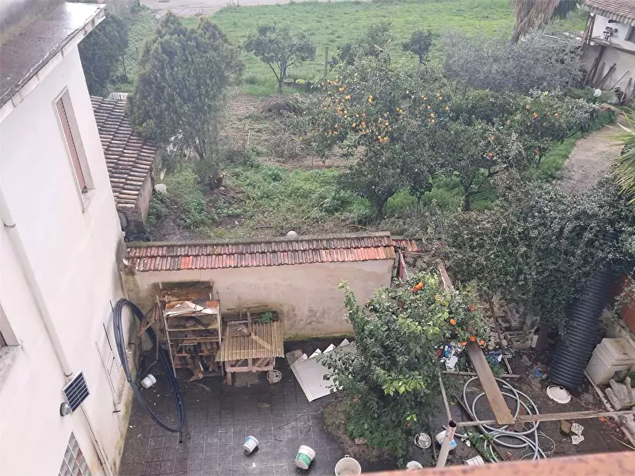 Immagine 24 di Stabile in vendita  a Sparanise