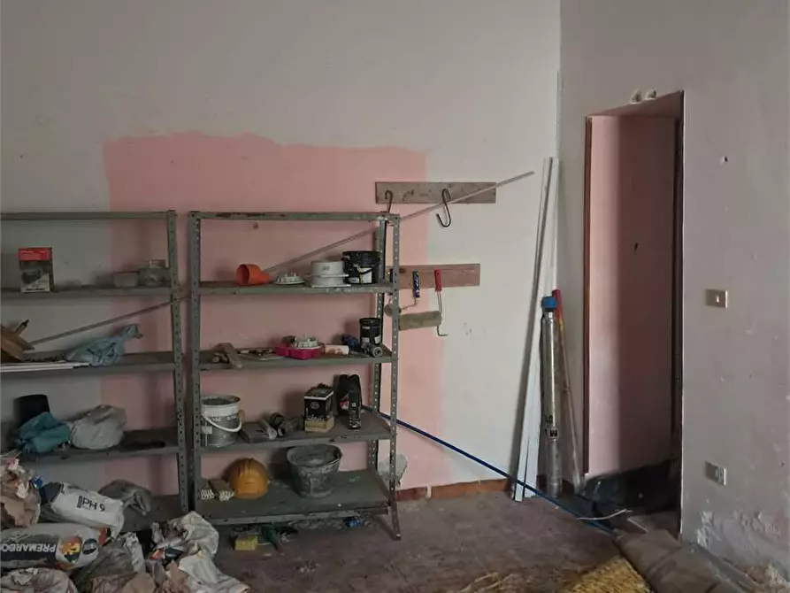 Immagine 23 di Stabile in vendita  a Sparanise