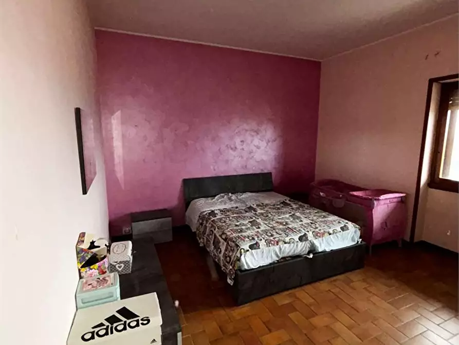 Immagine 3 di Appartamento in vendita  a Sparanise