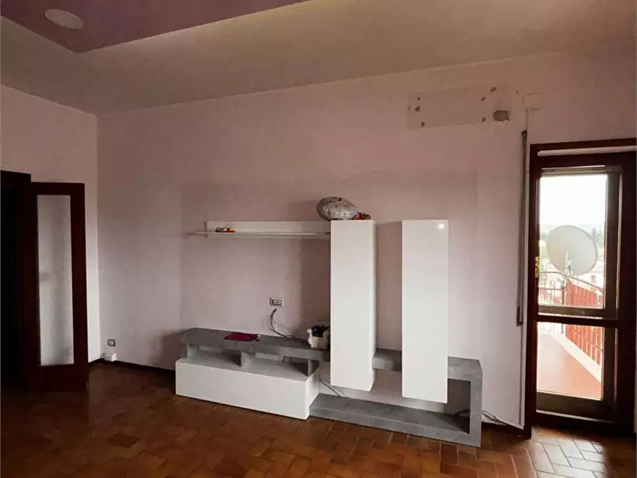 Immagine 4 di Appartamento in vendita  a Sparanise