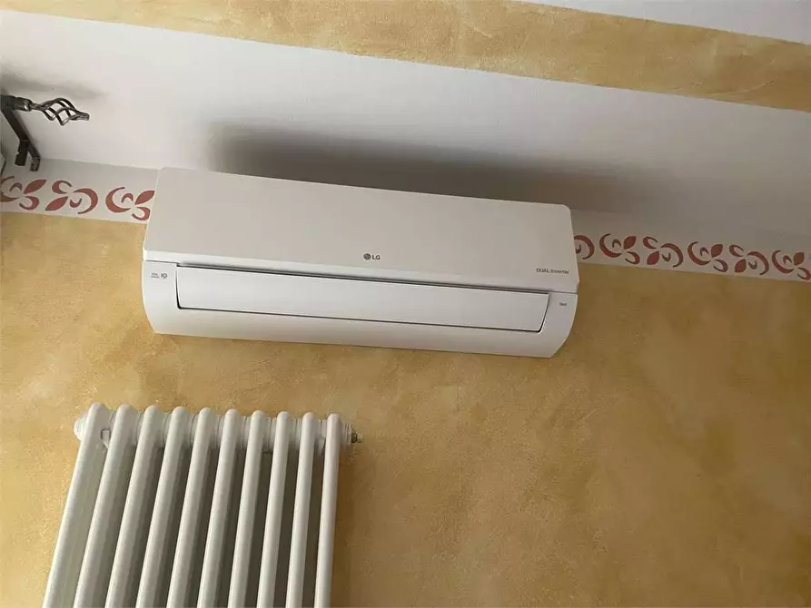 Immagine 23 di Appartamento in affitto  in Via Milano  26 a Cattolica
