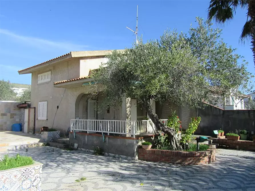 Immagine 1 di Villa in vendita  in c/da san giorgio   a Sciacca