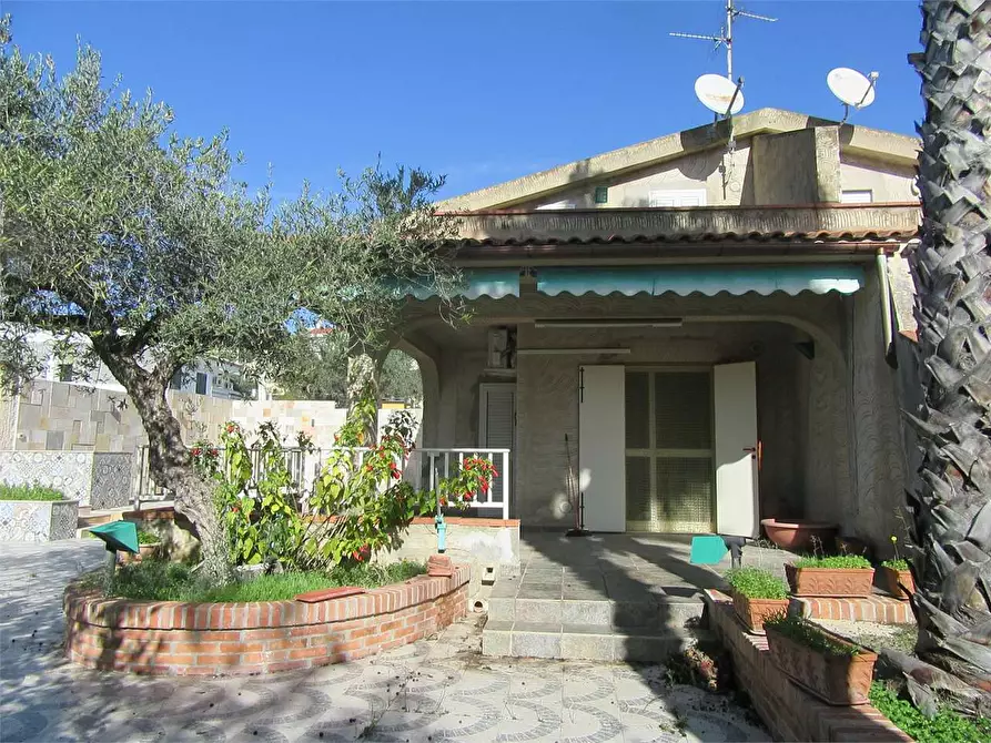 Immagine 2 di Villa in vendita  in c/da san giorgio   a Sciacca