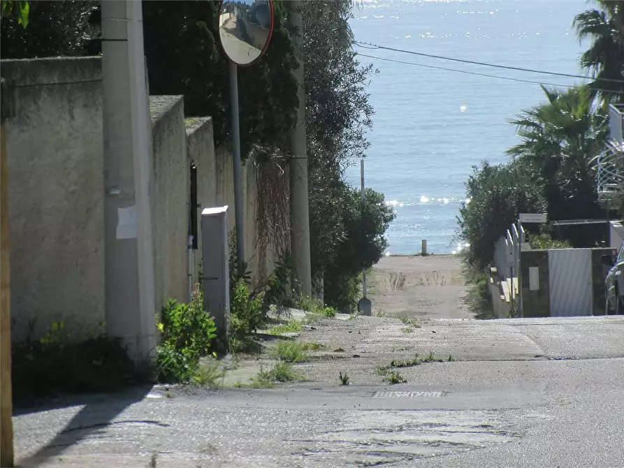 Immagine 32 di Villa in vendita  in c/da san giorgio   a Sciacca