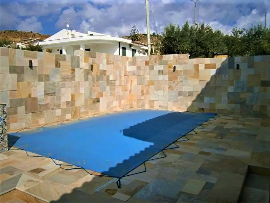 Immagine 3 di Villa in vendita  in c/da san giorgio   a Sciacca