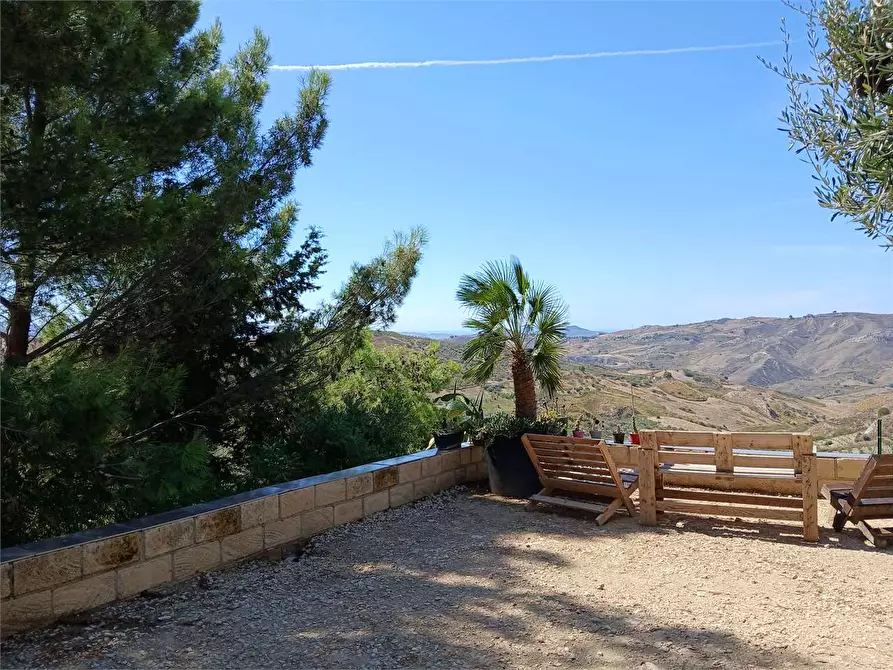 Immagine 14 di Villa in vendita  a Alessandria Della Rocca