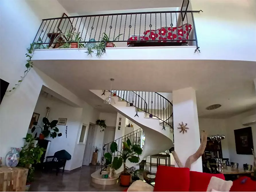 Immagine 2 di Villa in vendita  a Alessandria Della Rocca