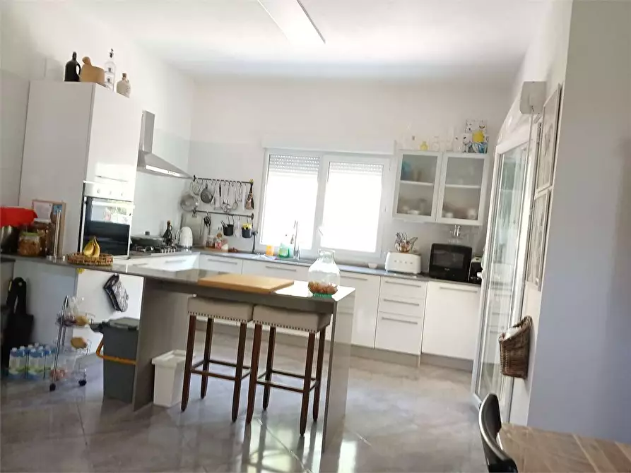 Immagine 3 di Villa in vendita  a Alessandria Della Rocca