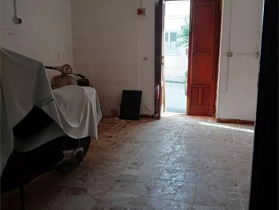 Immagine 2 di Magazzino in vendita  in via F.Crispi 78 a Calamonaci
